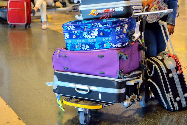 Šli so na oddih, a doživeli pravo nočno moro: družina je dobesedno pobegnila iz svoje namestitve, posnetek pa razkriva razlog