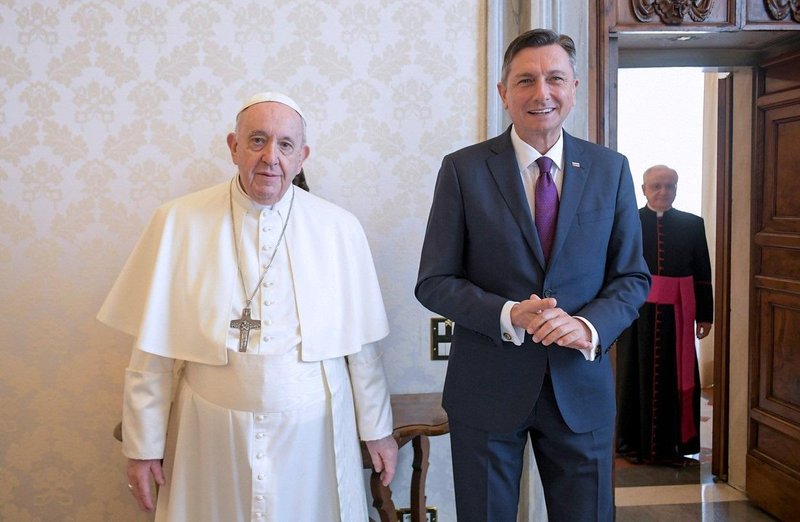 Predsednik Pahor se je letos februarja srečal tudi s papežem Frančiškom.