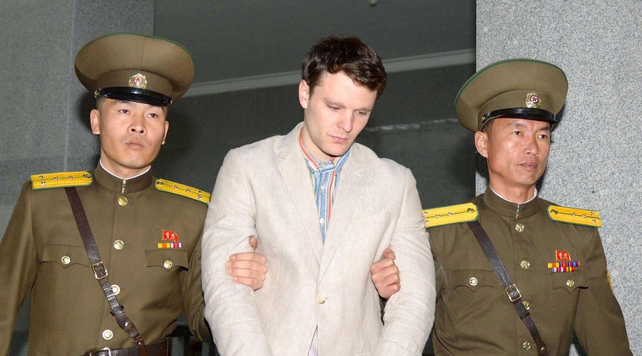 Kriv ali nedolžen? Ameriški študent ubit zaradi domnevne kraje plakata (foto: Twitter/nothoodlum)