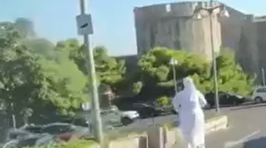 VIDEO: Redovnici "pobegnil" kovček na koleščkih! Temu se boste zagotovo nasmejali (foto: Facebook/Prometne zgode i nezgode)