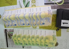 "Smola pa taka": Velenjčan izgubil denarnico s ponarejenimi bankovci