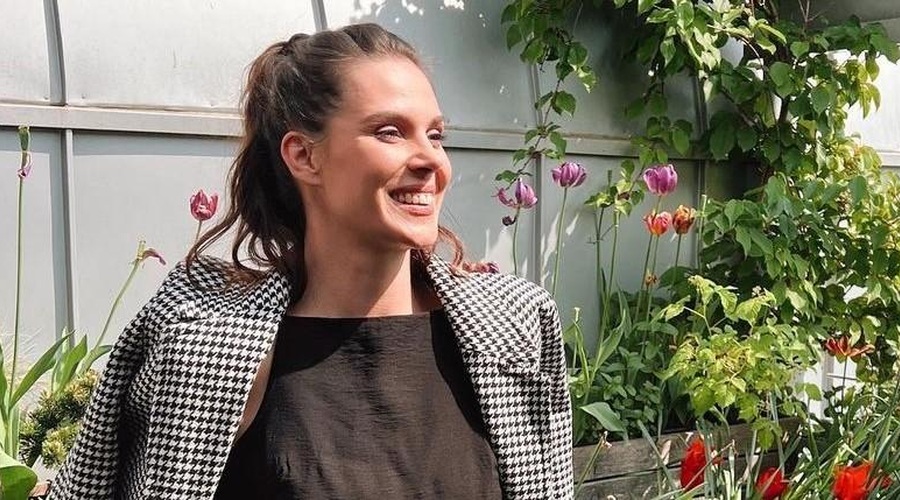 Ula Furlan zaljubljena! Znova je vzklila stara ljubezen (foto: Instagram/Ula Furlan)