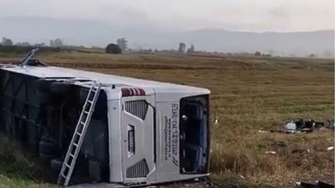 Tragičen konec dopusta: na poti iz Grčije v hudi nesreči umrla ena oseba (foto: Nova.rs/posnetek zaslova)