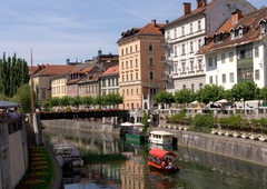 Slovenija očarala novinarje uglednega britanskega časnika: KAJ jih je prepričalo?