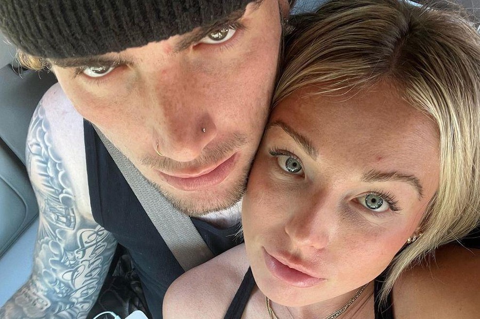 Mesec dni po smrti nogometaša je njegova izbranka sporočila veselo novico (foto: Instagram/kellythekay)
