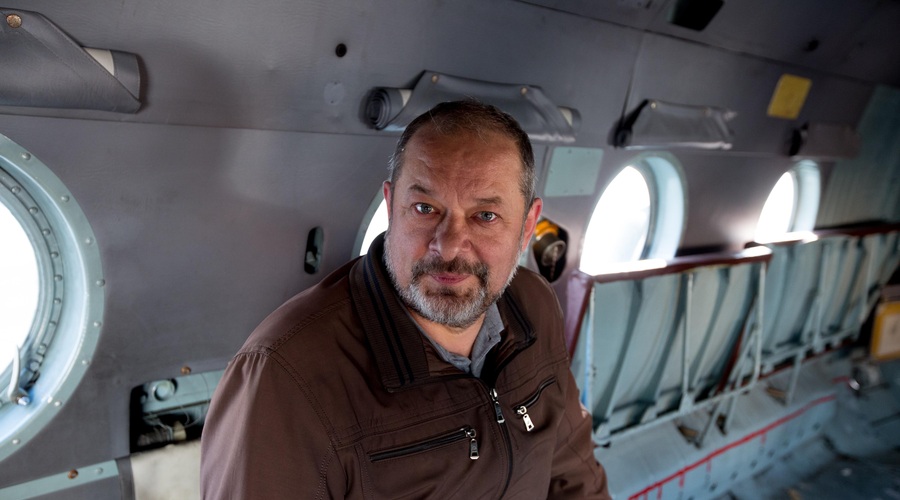 Nov kandidat za predsednika države: v borbo za stolček pod TEM pogojem (foto: Bobo)
