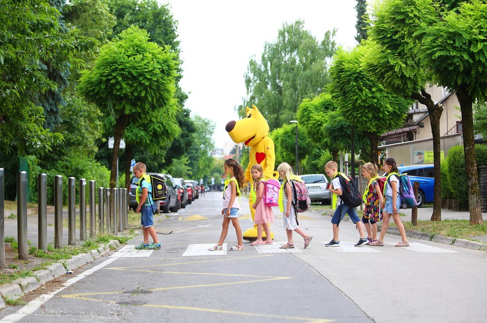 Juhu, prvi šolski dan bo kmalu tu! (foto: Zavarovalnica Triglav)