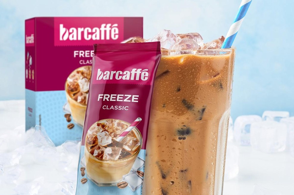 Najbolj enostaven in osvežujoč recept za ledeno kavo brez kuhanja in mešalnika (foto: Barcaffe)