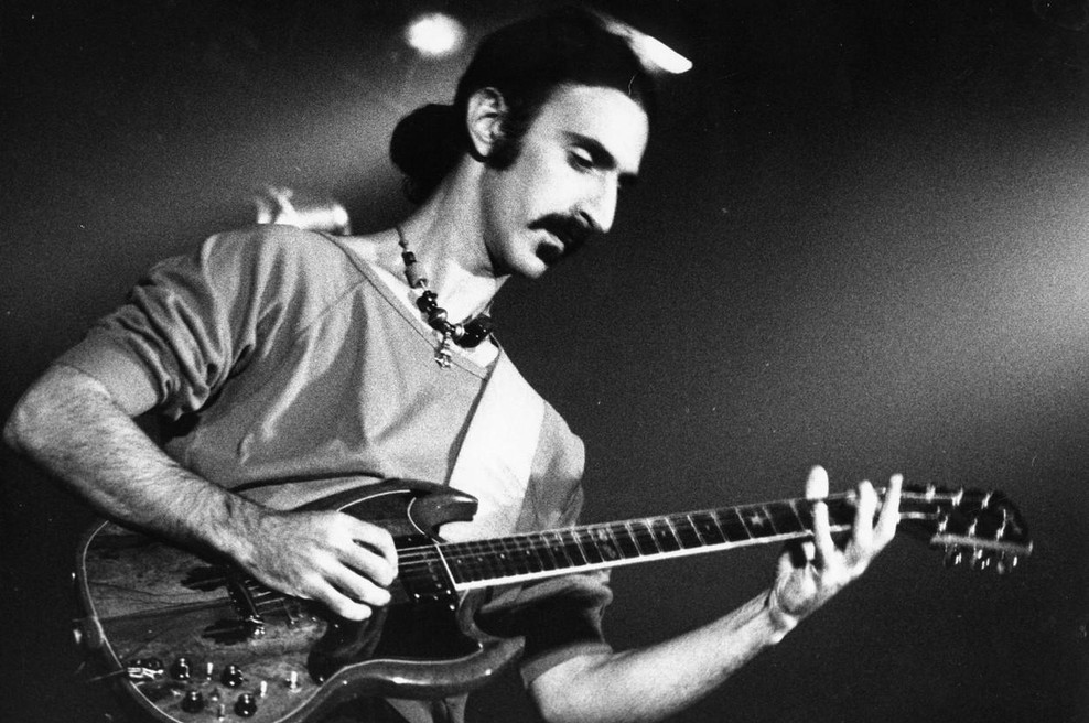 Legendarni Frank Zappa: po petdesetih letih bo izšel koncertni album iz Ljubljane (foto: Profimedia)