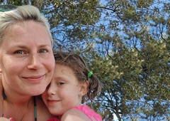 FOTO: Znane Slovenke in njihovi prvošolčki: "Priznam, da imam cmok v grlu"