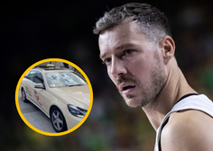 (VIDEO) Slovenski košarkarji po krivdi organizatorjev skoraj zamudili tekmo. Dragić razjarjen: "Se šalite?"