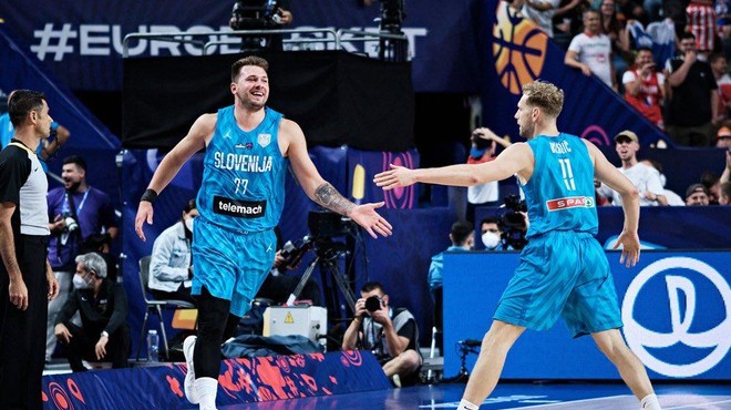 Kakšen poraz Madžarov! Slovenski košarkarji jim niso pustili dihati (foto: Twitter/Košarkarska zveza Slovenije)