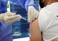 V Slovenijo prihaja nova pošiljka cepiva, komu je namenjeno?