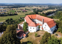 Skrivnostni grad Cmurek: Odslej pod posebno zaščito države