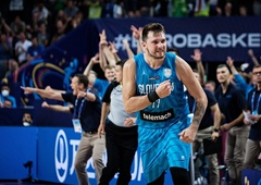 VIDEO: Naši na avtobusu bučno proslavili zmago: "Daj Francuze, da se igramo!"