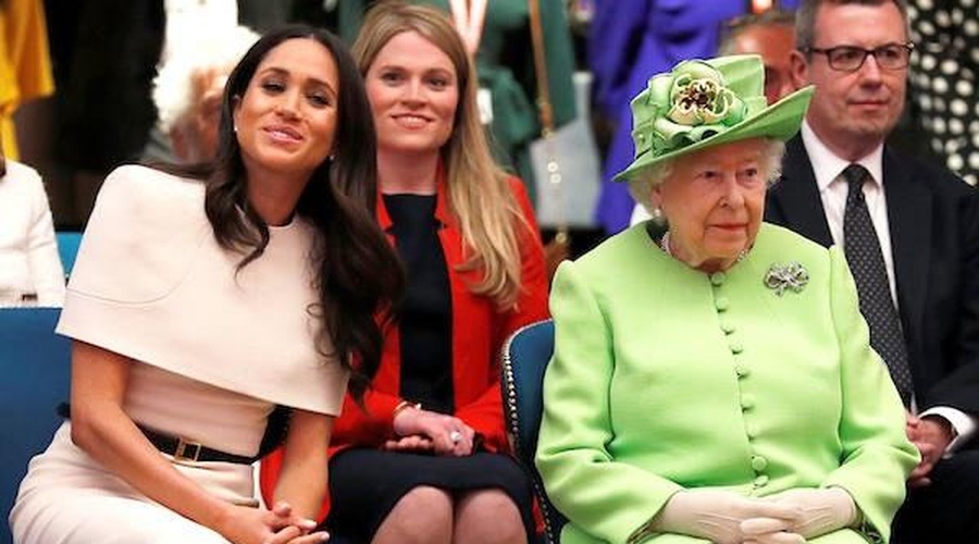 Meghan tudi ob kraljičini smrti v središču družinske drame (foto: Profimedia)