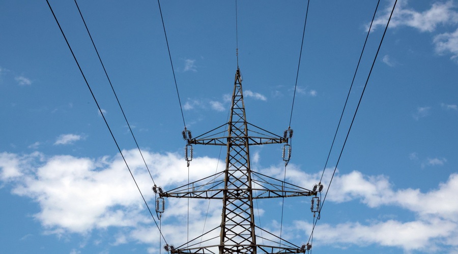 Na vzhodu Slovenije brez elektrike ostalo več kot 1600 odjemalcev (foto: Bobo)