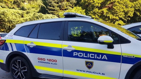 Policisti izsledili pogrešano 55-letnico, kje so jo našli?