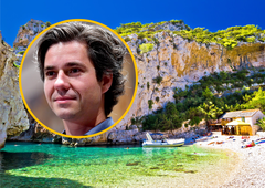 Luko Mesca med službeno dolžnostjo zasačili na plaži na Visu