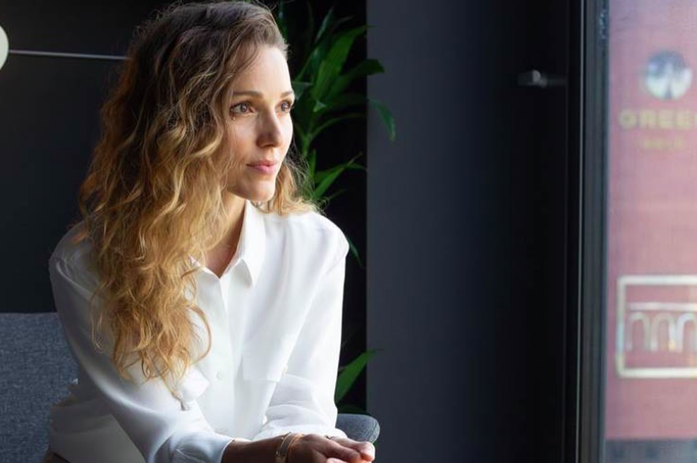 Ko dama postane - kraljica zabave! Jelena Đoković navdušila: skočila na oder in ... (foto: Instagram)