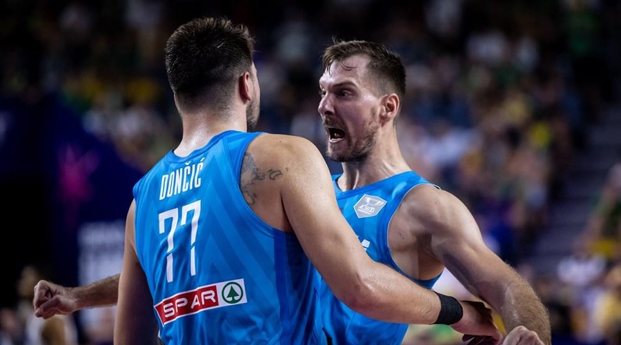 Kaj bo na tekmi počel Zoran Dragić: "Bom na klopi, kjer bom soigralcem ..." (foto: FIBA)