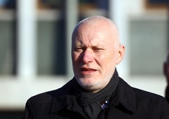 V boj za predsedniški stolček se podaja tudi nekdanji predsednik državnega zbora