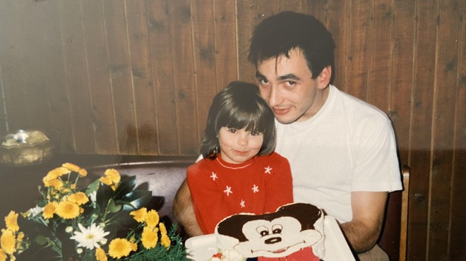 To je Monikina najljubša fotografija. Na njej je z očetom, ko je dopolnila štiri leta. (foto: osebni arhiv)