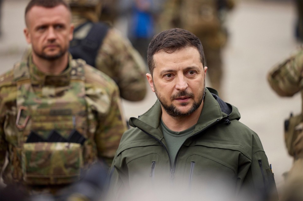 Z avtomobilom v Zelenskega: pregledati ga je moral zdravnik (foto: Profimedia)