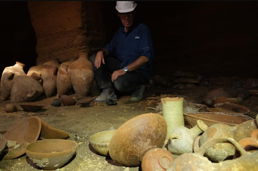 Kot v Indiana Jones filmu: odkrili 3300 let staro grobnico (foto: Twitter/Ancient Origins)