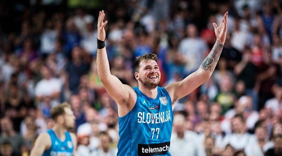 FOTO: Luka Dončić v najboljši različici - spoznajte njegovega dvojnika (foto: Fiba)