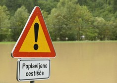 Obilne padavine po Sloveniji povzročajo težave. Kje se borijo s poplavami?