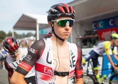 Tadej Pogačar ni mogel skriti razočaranja: "Na koncu smo ostali praznih rok"