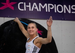 Izjemna Janja Garnbret spet na stopničkah! Po sobotnem zlatu še nedeljsko srebro