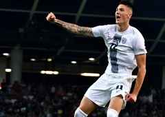 Na ravni zvezdnikov lige NBA: Benjamin Šeško na betonskem igrišču zabijal kot za šalo, zadeval za tri in izvajal izjemne vragolije (VIDEO)