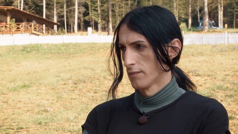 Andrea ponovno presenetila s priznanjem. Razkrila je, kaj je v preteklosti že počela