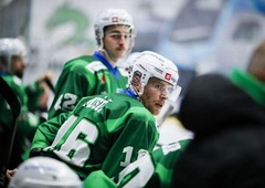 V Ljubljani slovo enega največjih, pod strop obesili dres legende