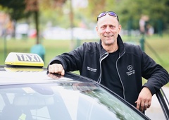 Zgodbe taksista Janka: "Mlada dekleta mi ponujajo spolne usluge, samo da ne bi plačala vožnje"