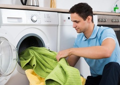 7 nasvetov, kako pri pranju perila prihraniti energijo