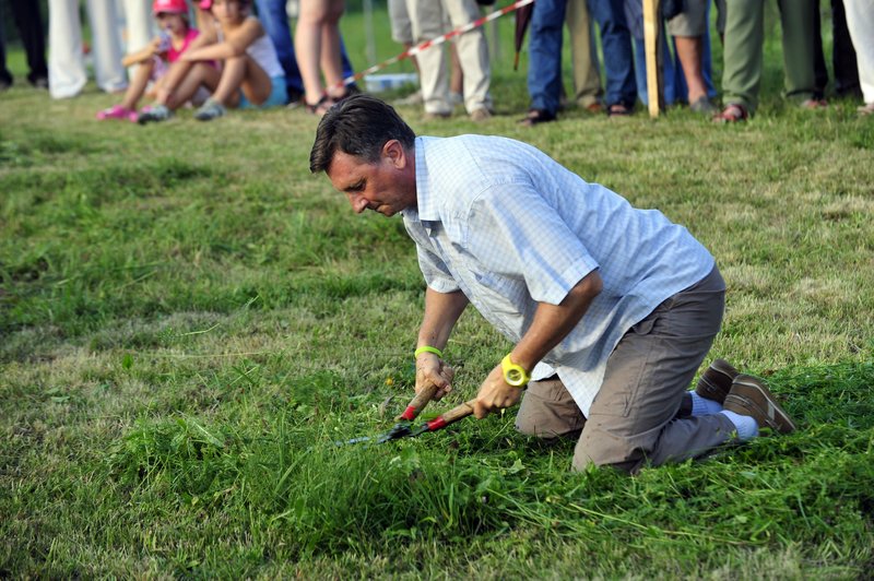 29. julij 2012: Tekmovanje v košnji trave