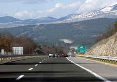 Na primorki kar šestkilometrski zastoj, kaj se je dogajalo?