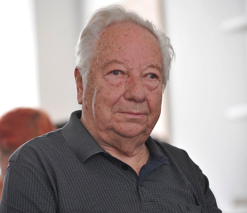 Leta 2017 je prejel Kozinovo nagrado Društva slovenskih skladateljev, ki jo društvo namenja svojim članom za zaokroženi opus.