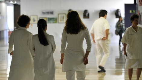 Razkrili, od kod tako vrtoglavi zaslužki zasebnih zdravnikov s koncesijo. Nekatere številke vas bodo pustile brez besede