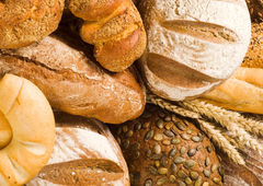 Mislite, da se boste zaradi kruha zredili? Dietetičarka podira vse mite