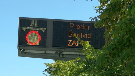 Neobičajni prizor pred predorom Šentvid, ki je presenetil celo policiste