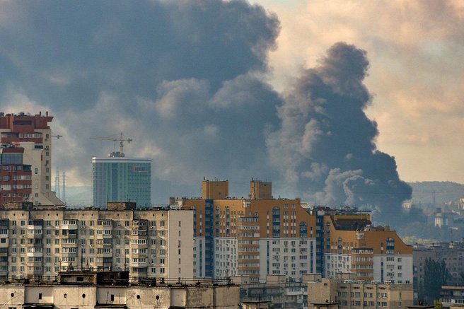 Zaostreno stanje: Ukrajina do zapiranja veleposlaništev v Kijevu kritična