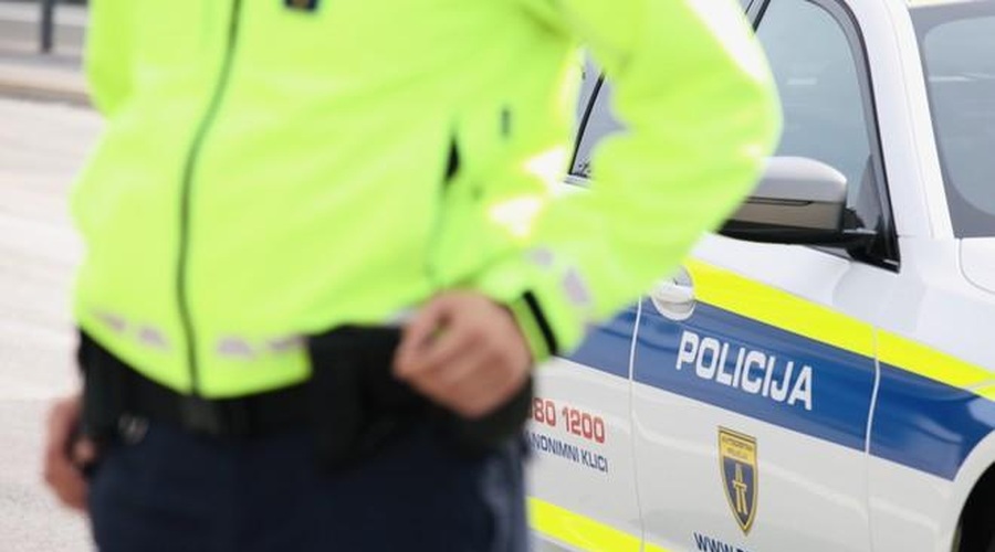 Incident na območju Magdalenskega parka: moški huje poškodovan (foto: Aleksandra Saša Prelesnik)