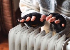 "Nehajte tarnati, če vas zebe, si oblecite pulover!" Politik državljane grajal kot majhne otroke