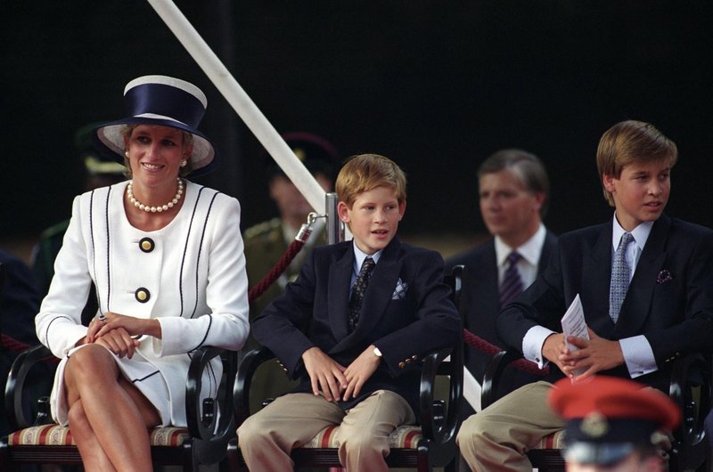 Princesa Diana in princ Harry ter princ William