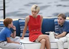 Ko je prišla, so obstali: mislili so, da je princesa Diana (FOTO)