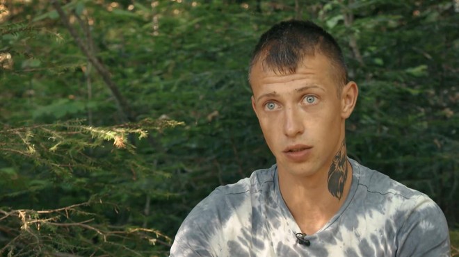Kaj se dogaja z Vladislavom, ki smo ga gledali v šovu Kmetija? (foto: Voyo/posnetek zaslona)
